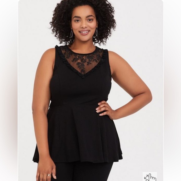 torrid Tops - NWT Torrid Size 3 Black Premium Crew Neck Lace Inset Peplum Top